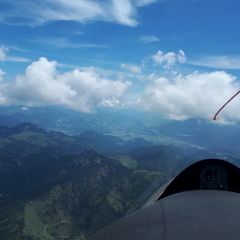 Flugwegposition um 10:20:55: Aufgenommen in der Nähe von Gemeinde Thiersee, 6335, Österreich in 2456 Meter